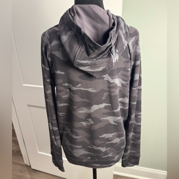 ATHLETA GIRL In Your Element Hoodie 2.0 XXL 16 Black Camo - Picture 3 of 7